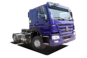 HOWO-Tractor-truck-42-Euro--extended-cab-300x200